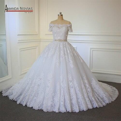 2019 Ball Gown Boat Neckline Short Sleeves Wedding Dress Puffy
