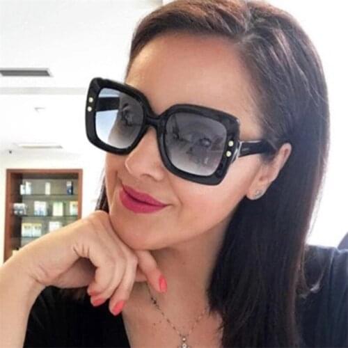 New Sunglasses Women Brand Design Sun glasses Plastic Frame Luxury Fashion oculos lunette de soleil zonnebril dames UV400
