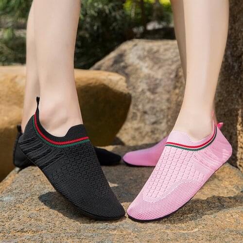 Summer Men Woman Yoga Shoes New Couple Wading Water Shoes Swimming Diving Sandals Beach Slippers Barefoot Unisex Outdoor Sneaker