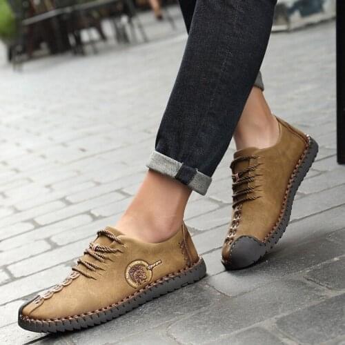 New British Style Handmade Sneakers Casual Shoes Men Breathable Casual Shoes Mens Driving Wedding Shoes Flat Mens Loafers