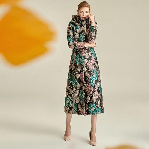 2020 New Womens Coats Winter Stand-up Collar Jacquard Ladies Over The Knee Thick Sustans Space Cotton Jacket Plus Size Parka