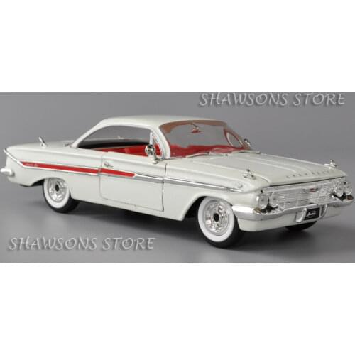 JADA 1:24 Scale Diecast Metal Free Wheeling Vintage Car Model Toy Chevy Impala 1961 Miniature Replica