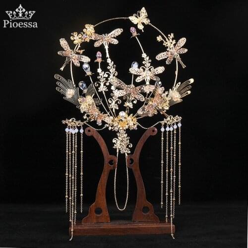 Pioessa Newest Designer Chinese Bridal Fan Bouquet Gold Tassels Handmade Metal Round Fan Artificial Flowers Wedding Accessories