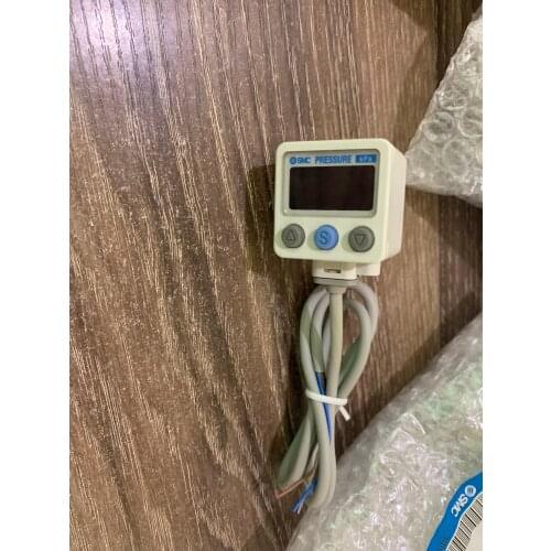 ZSE40A-01-R Pressure switch DROZSE30A-01-A-ML Positive ZSE30 table