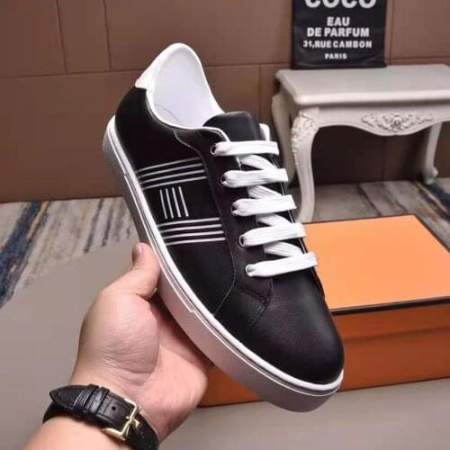 Men Fashion Genuine Leather Shoes Casual Lace-up Sneakers For Male White Shoes Anti-slip Versatitle Outdoor Trainer Footwear
