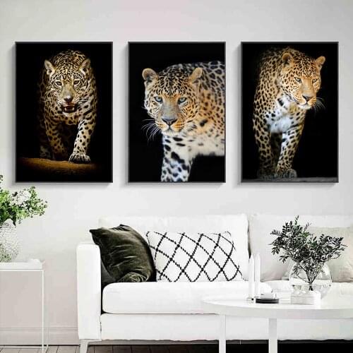 Modern Wildlife Poster Leopard Canvas Painting Wall Art Black and White Animal Pictures for Living Room Home Decoration Cuadros