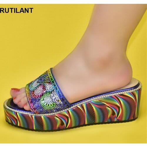 Latest Design African Women Wedding Shoes Decoated with Rhinestone Open Toe Shoes Wedges Shoe for Women Plus Size Women Shoes 43