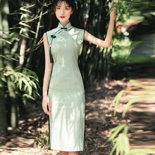 Vietnam Traditional Dress Elegant Chinese Dresses Qipao Slit Sexy Oriental Dress Vietnam Clothing Cheongsam Ao Dai Dress FF2766