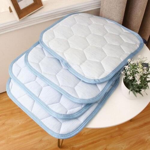 Cool Soft Cushion Thin Easy to Install Ice-silk Pets Summer Cooling Mat for Summer Home Office Pet Supplies Accessories