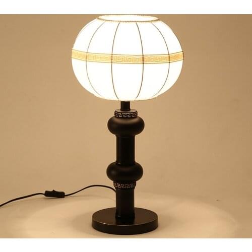 Chinese style desk lamp table light modern living room study room bedroom floor lamp Chinese warm bedside table lamp ZA81452