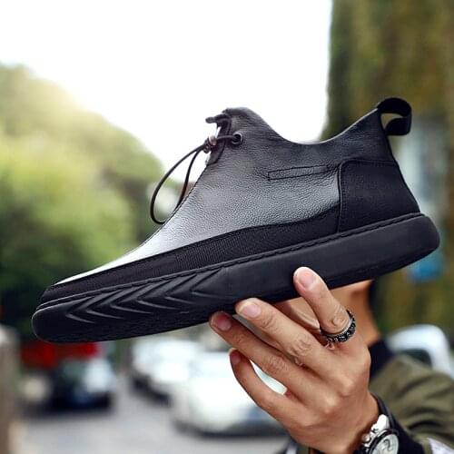 High-Top Mens Shoes 2019 Spring Autumn Male Sneakers Leisure Walking Footwear Soft Comfortable Leather Fashion Man Casual Shoes