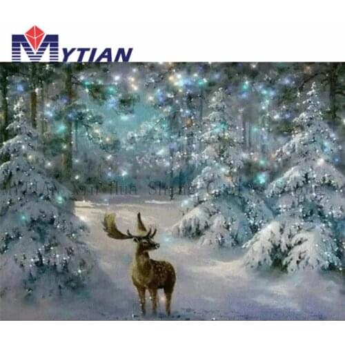 Deer in the Forest Lit Christmas Lights Diamond Painting Kit Full Square Round Drill Cross Stitch Diamond Embroidery Home Decor