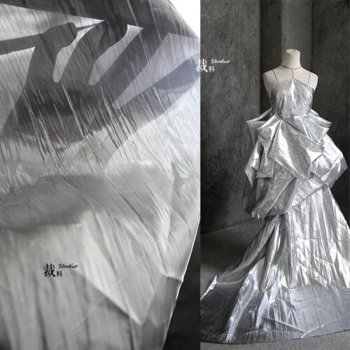 Nordic high-grade tear-off silver yarn pleated cloth down jacket designer fabric for patchwork telas patchwork algodon