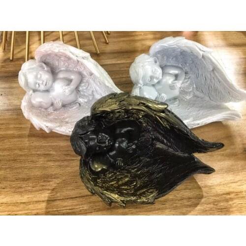 High quality crystal ball base decoration synthetic resin handicraft angel wings love feather collection