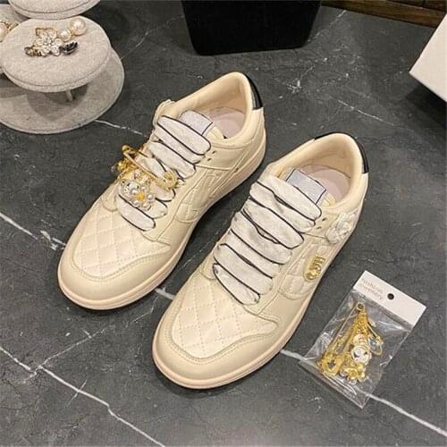 S Summer womens flat-heeled shoes, metal chain decorative flowers round head cross-lace single shoes fashionable casual shoes