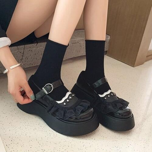 Lolita Shoes Rivets Lace Flat on Platform Shoes Woman Round Toe Thick Sole Mary Janes Shoes Buckle Strap Girls Princess 9316G