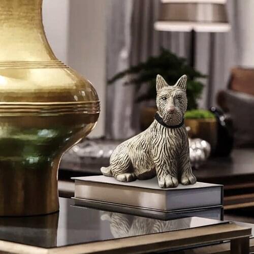 EUROPEAN RETRO DOG ART SCULPTURE ANIMAL STATUE AMERICAN HOME DECORATIONS CREATIVE LIVING ROOM RESIN CRAFTS R4474