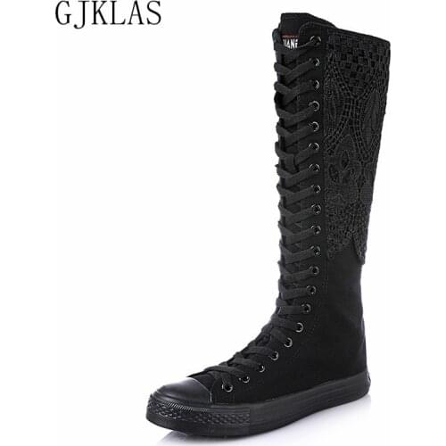 Womans Sneakers Wedge Hightop Shoes Boots Lace Black and White Sneakers Fashion Casuales Boots Female Women Shoes Size 42 43