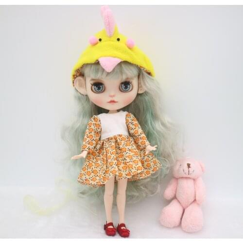 Blyth girl Customized doll selling doll and dress NO.2021-0623