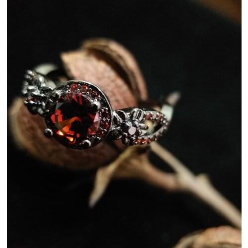 Fashion vintage red purple Crystal Rings for women New trendy retro Rhinestone Ring classic Rings female engagment gift