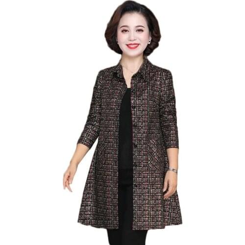 Middle-aged Elderly Womens Jackets 2021 New Spring Autumn Long Sleeves Mother Windbreaker Loose Women Coat Plus Size 5XL W2314