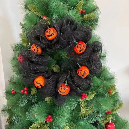 Halloween Wreath Pumpkin Garland Wall-mounted Easy to Install Rattan Eye-catching Door Pendant Wreath for Halloween