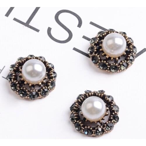 DIY Handmade Jewelry Making 10pcs 14mm Anti-gold color New fashion Alloy Material Pearl Crystal Flower Shape charm