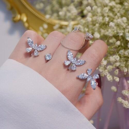 Delicate Jewelry 14K Real Gold Adjustable Crystal Butterfly Rings for Women Elegant Tassel Cubic Zircon Rings