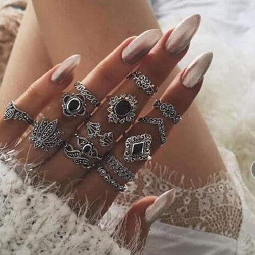 Tocona 14 Pcs/set Women Silver Color Ring Vintage Anel Flower Midi Finger Ring Crystal Opal Ring Set Party Bague Femme 2019 9134