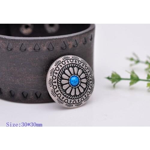 10pcs 30X30mm Antique Silver Tribal BLUE Bead Flower Leathercraft Saddles Conchos