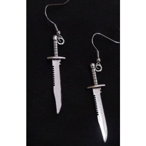 Y166 Vintage Gothic Dagger Sword Pirate Medieval Renaissance Silver Finish Dangle Earrings Fashion Jewelry Unisex