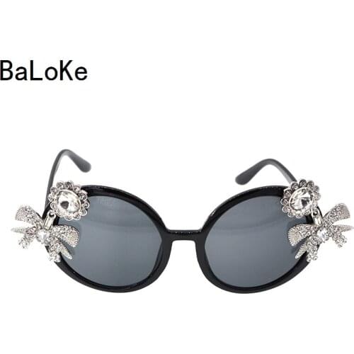 Baroque European Style Ladies Carved Sunglasses Exaggerated Party Sun Glasses Women Eyewear Decoration Accessories