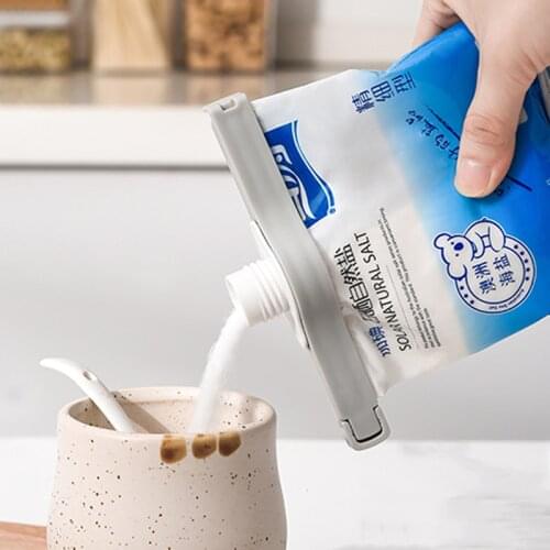 Food Sealing Clip Seal Pour Food Storage Bag Clip With Discharge Nozzle Food Milk Powder Preservation Kitchen Tools Organizer