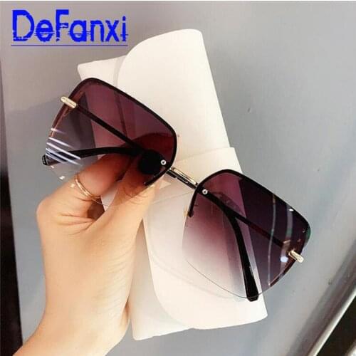 Luxury Brand Metal Square Sunglasses Women Fashion Diamond Gradient Ocean Lens Vintage Half frame Sun Glasses Ladies UV400