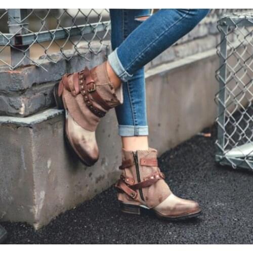 Sestito 2018 Women Genuine Leather Ankle Boots Female Round Toe Rivets Short Vintage Boots Girls Ankle Strap Square Heels Shoes