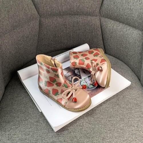 Kids Boots Princess Short Boots Martin Boots Spring and Winter 2020 New Single Boots 2-4-year-old Childrens Plush Leather Boots