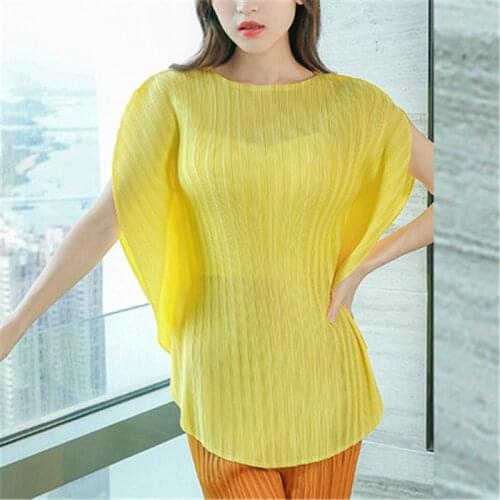Miyake pleated round top womens summer fashion loose large size round neck short-sleeved solid color T-shirt 40-75kg Can Wear