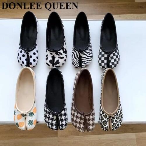 2021 Brand Flats Hoof Shoes Women Fashion Separate Toe Ballet Shoes Novelty Slip On Loafers Casual Ballerina Zebra Leopard Mujer