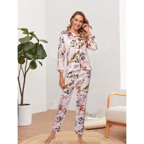 Home Wear Pajamas 2-piece Set Womens Autumn Fashion Printing Long-sleeved Lapel Casual Pajamas Simple Wm