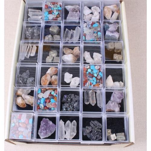 Mixed Natural Rough Stones Raw Quartz Crystal Natural Stone Beads Mineral Rocks Stones and crystals Decor