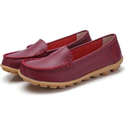 Women Real Leather Shoes Moccasins Mother Loafers Soft Leisure Flats Casual Female Driving Ballet Footwear Loose Comfortable