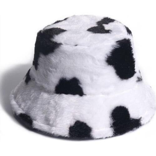 New Winter Cow Print Plush Bucket Hats For Women Tourism Outdoor Warm Hat Soft Velvet Fisherman Cap Lady Fashion Panama