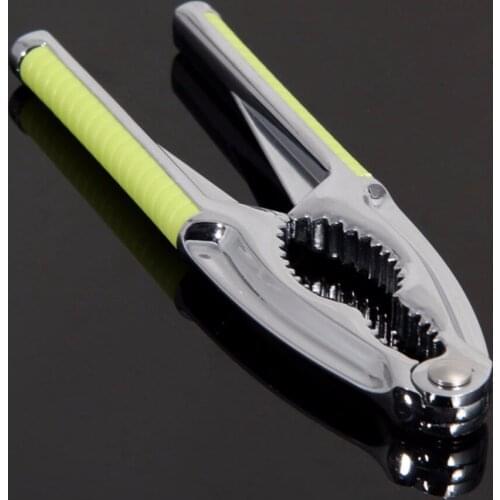 Hot Sale Stainless Steel Nutcracker Eco-Friendly Kitchen Tool Nut Cracker Sheller Walnut Cracker Plier Metal Opener Tools