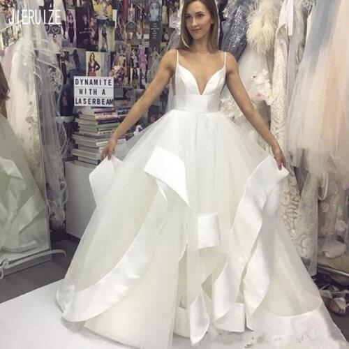 JIERUIZE White Beach Wedding Dresses V Neck Open Back Tiered Spaghetti Straps Bridal Dresses Tulle Satin vestido de novia