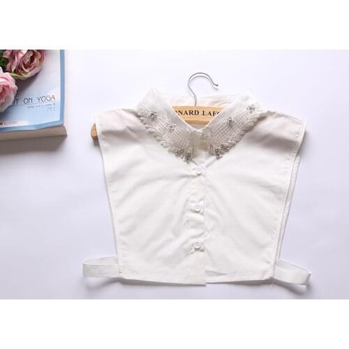 2016 Spring and Autumn new literary simple wild female new spring and autumn white shirt embroidered shirt collar shirt collar