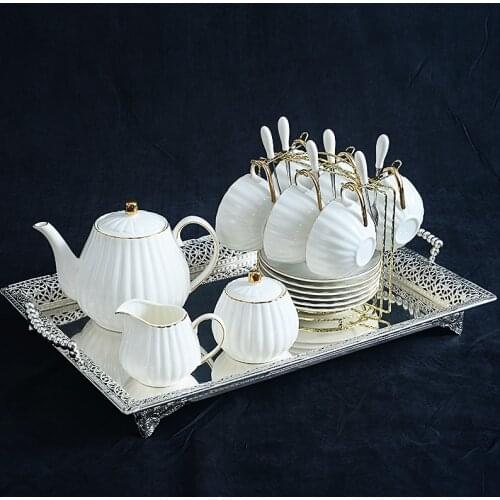 Luxury Bone China Coffee Cup Set European Modern Retro Minimalist High Quality Creativity Tea Coffee Mug Set Drinkware DA60BYD