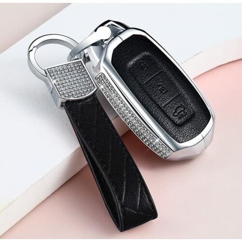 Luxury Diamond Car Key Case Cover For Hyundai Elantra GT Kona Santa Fe Veloster Smart Remote Fob Cover Protector Bag Car Styling