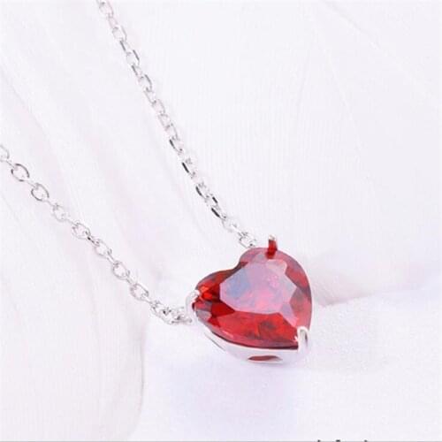 New Temperament Red Peach Fashion Heart 925 Sterling Silver Jewelry Love Crystal Exquisite Clavicle Chain Pendant Necklaces N181