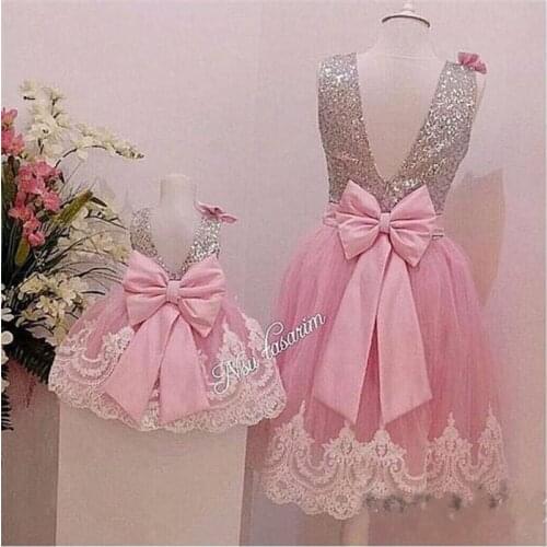 Mother Daughter Pink Dresses White Lace Silver Sequin Backless Dresses Prom Girls Mom Dresses Birthday Party Infant Toddler