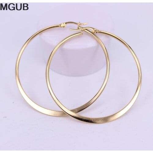 MGUB 15mm 20mm 30mm 40mm 50mm 60mm 70mm stainless steel simple Lightweight Comfortable Popular female earrings LH526